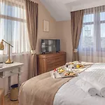 Hotel Dom Zlote Pola *