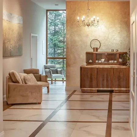 Hotel Dom Zlote Pola *